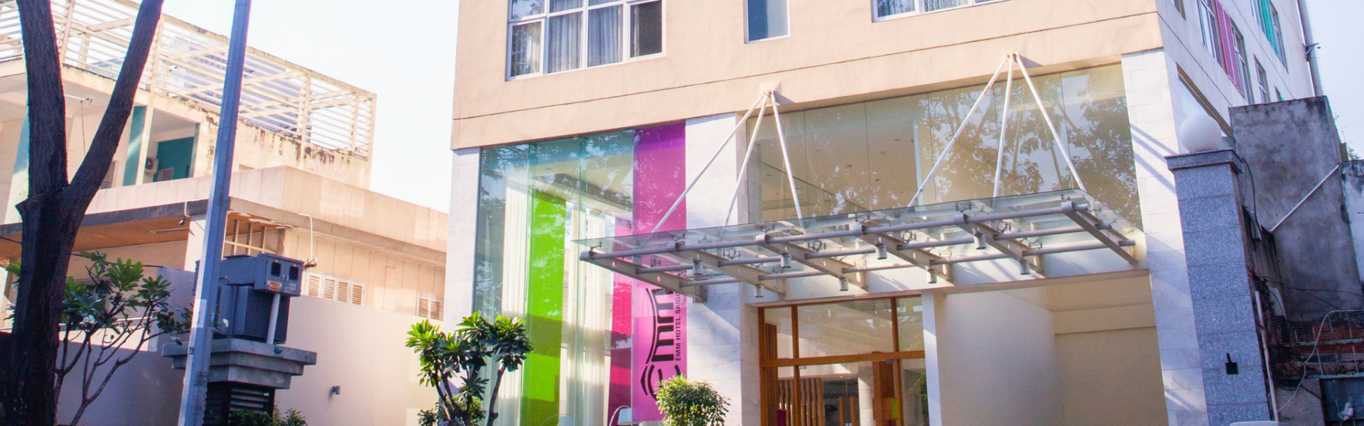 Banner 2048 × 640 Px 2